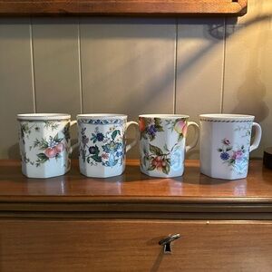 Set of 4 Vintage Porcelain Andrea by Sadek Mugs Floral Gold Trim Made in Japan